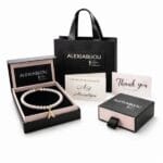 Colier cu perle naturale și pandantiv inițială din aur 14K (585) – bijuterie personalizată - imagine 3